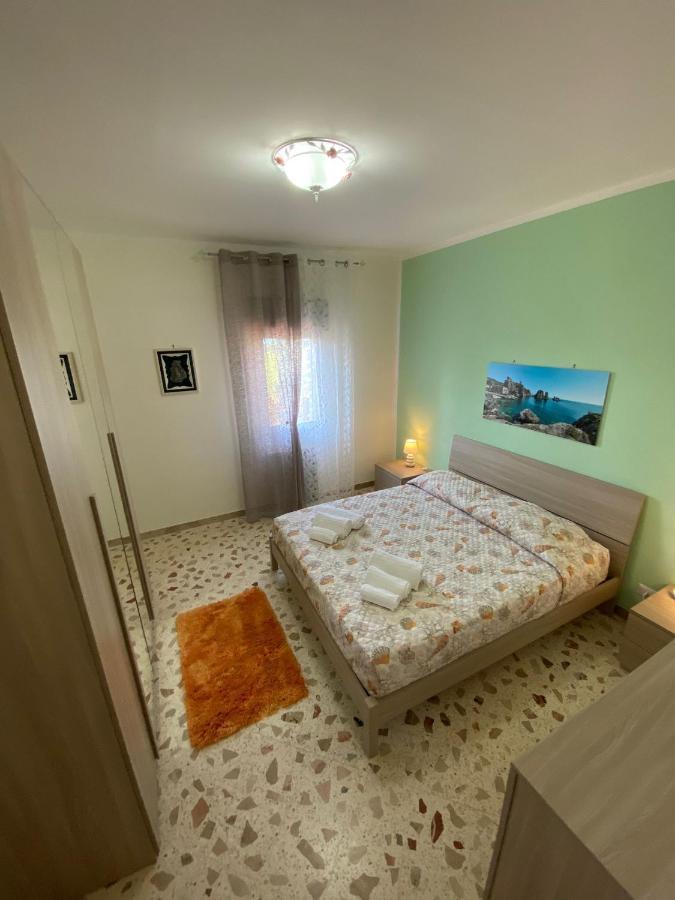 Villa L'Orizzonte Di Calabianca كاستيلاّماري ديل غو المظهر الخارجي الصورة
