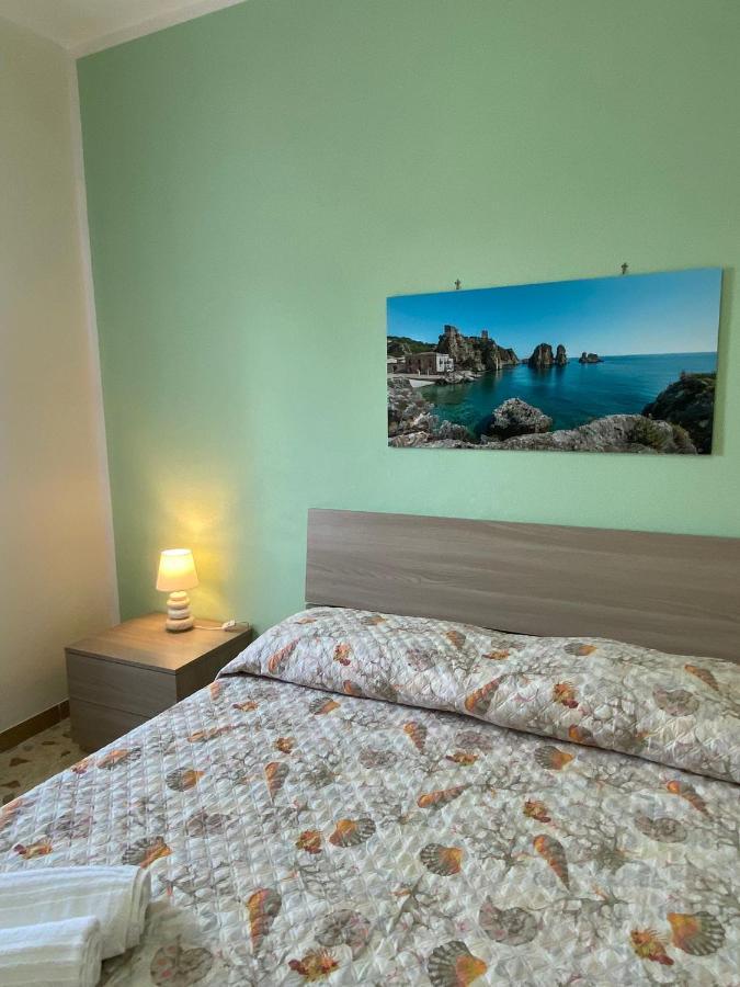 Villa L'Orizzonte Di Calabianca كاستيلاّماري ديل غو المظهر الخارجي الصورة