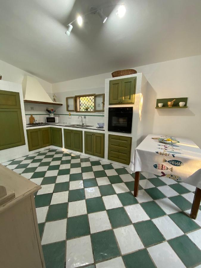 Villa L'Orizzonte Di Calabianca كاستيلاّماري ديل غو المظهر الخارجي الصورة