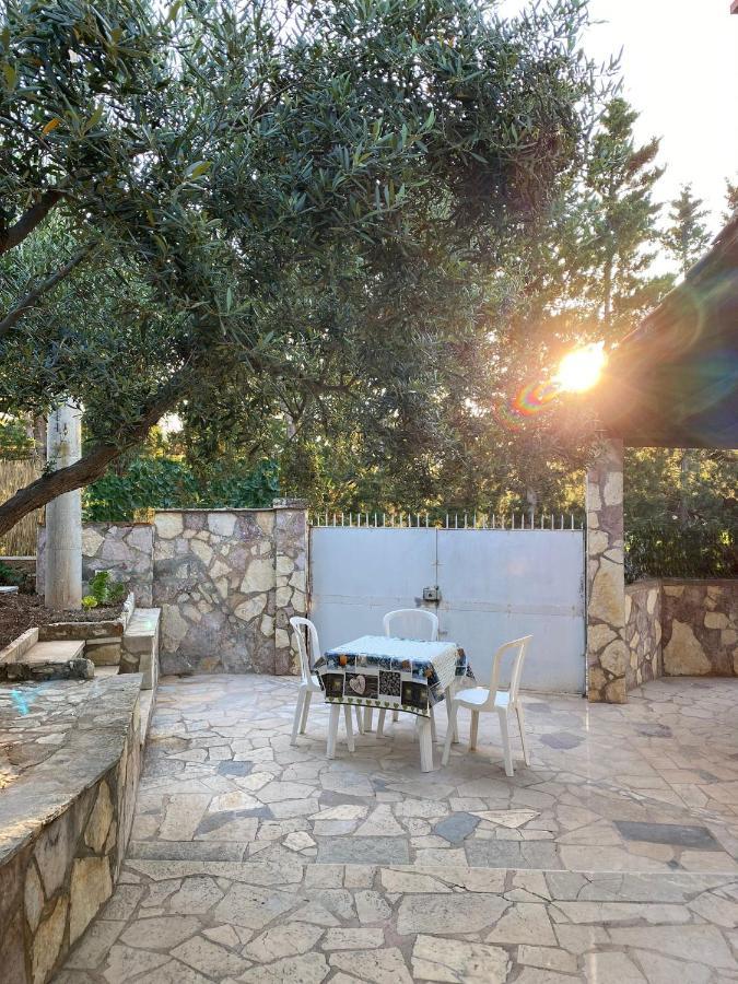 Villa L'Orizzonte Di Calabianca كاستيلاّماري ديل غو المظهر الخارجي الصورة